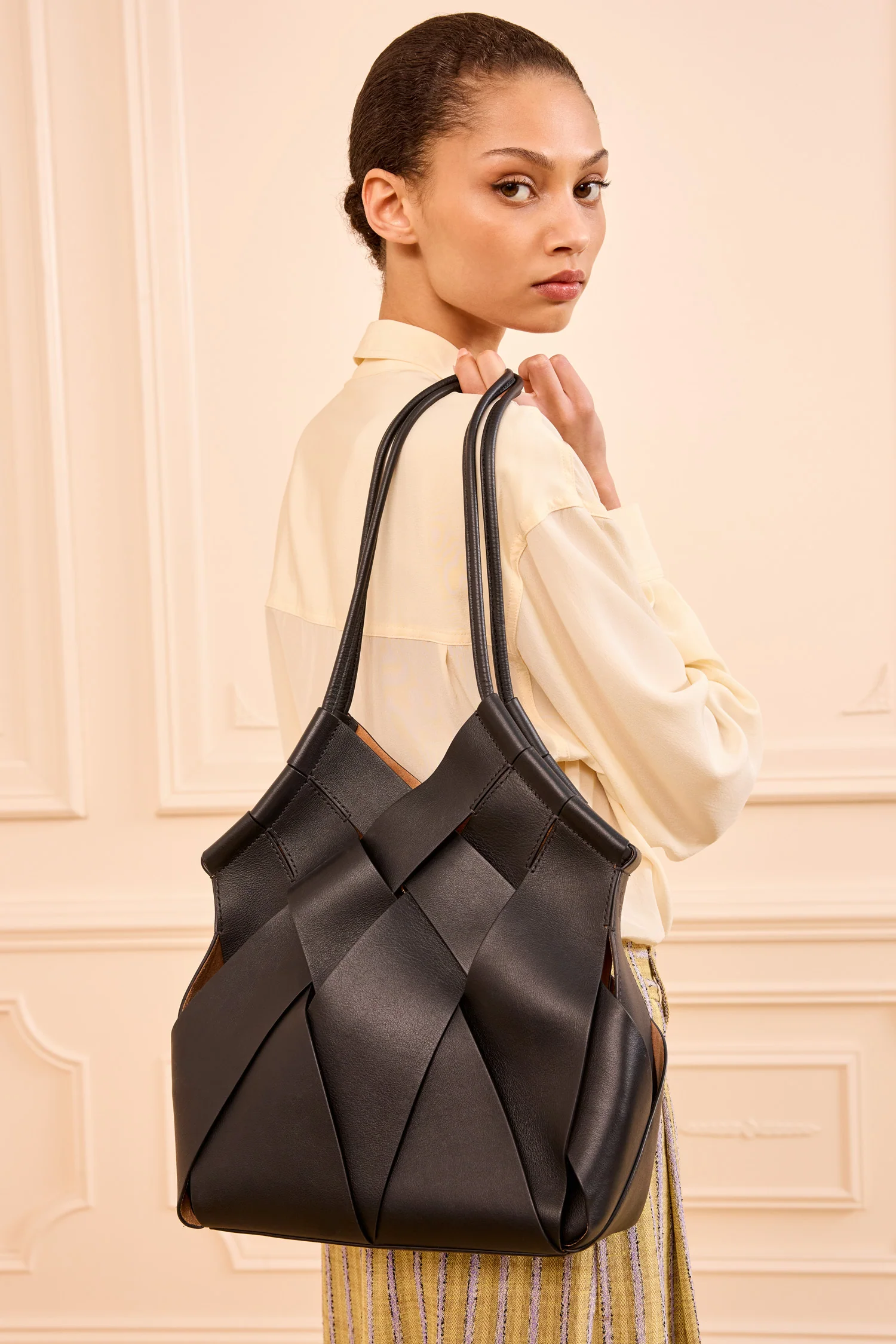 Charlotte Shoulder Bag - Noir - Image 7