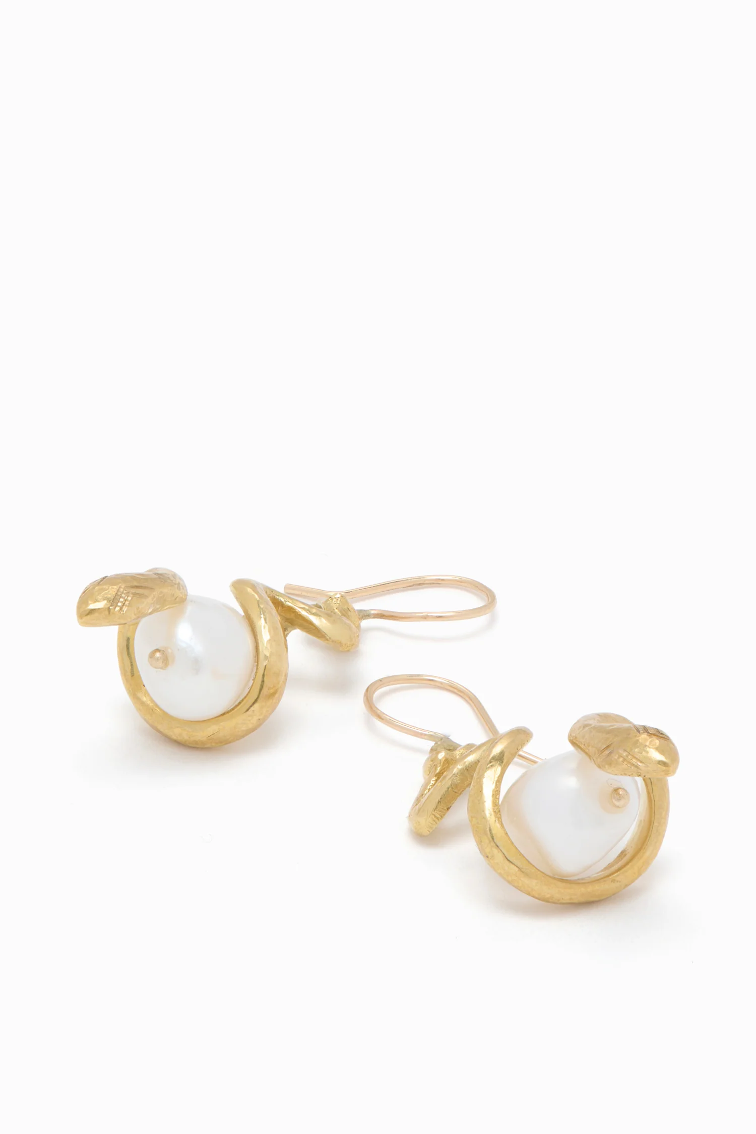 Pearl Snake Earring - Pearl - Image 2